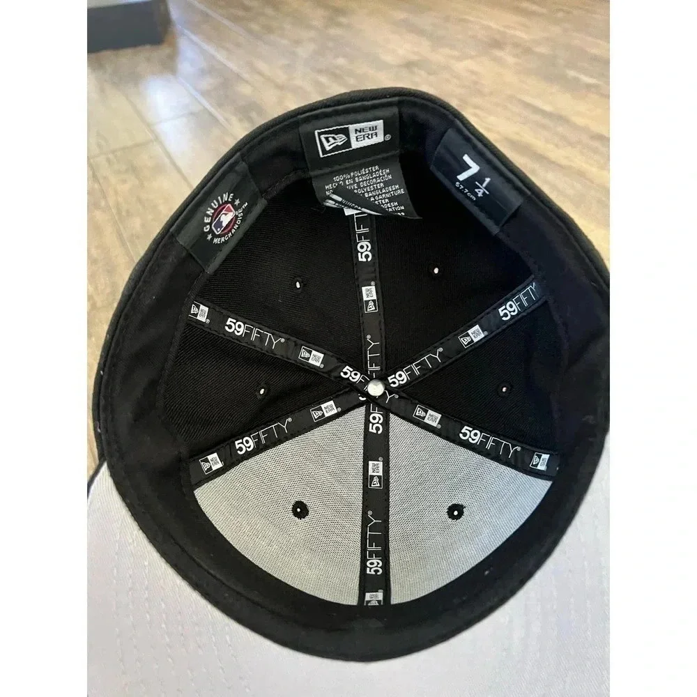San Francisco Giants Men's Black White Script MLB Baseball Hat Cap Size 7 1/4